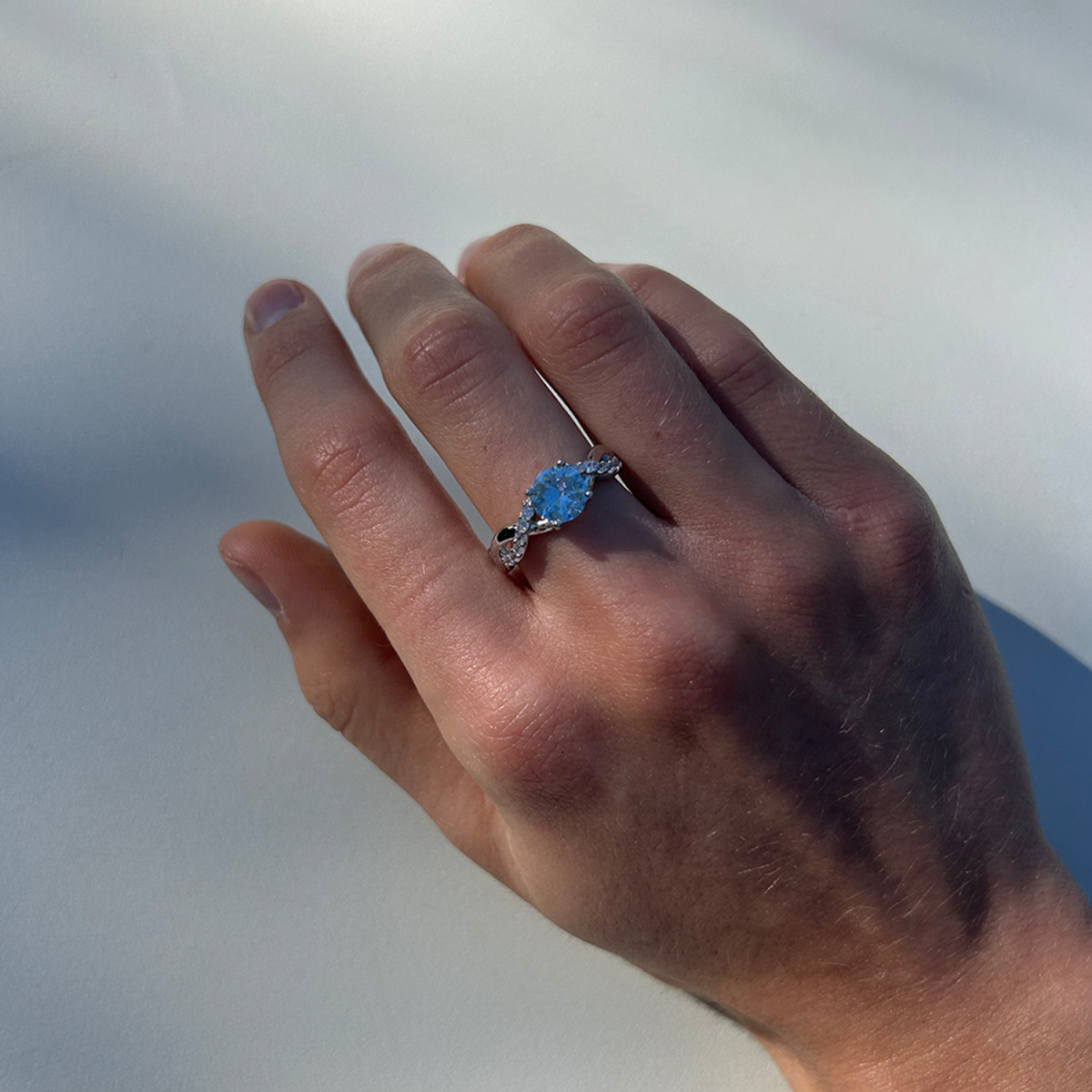 SORTIJA ENTRELAZADA AGUAMARINA