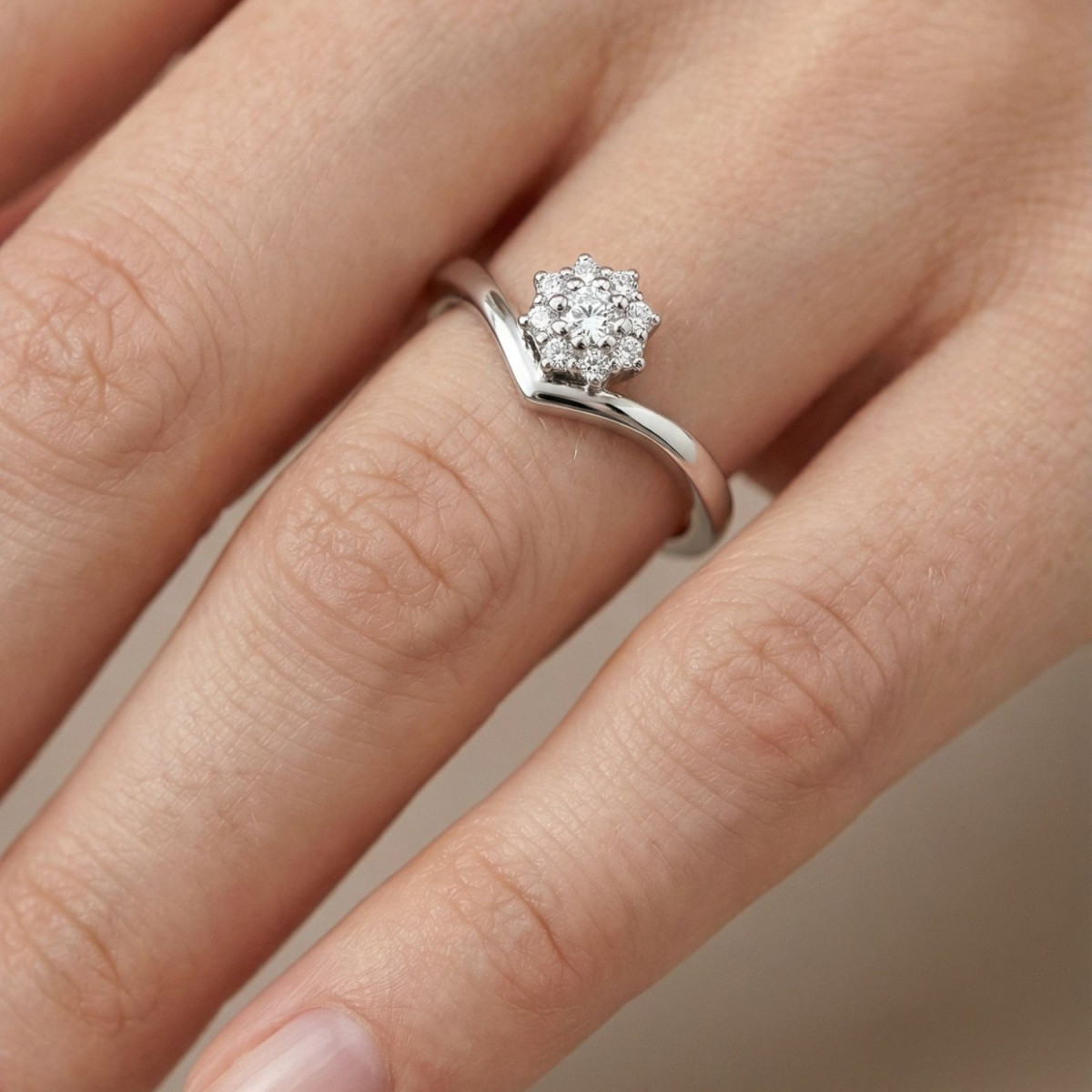 SORTIJA ROSETON 4 MM