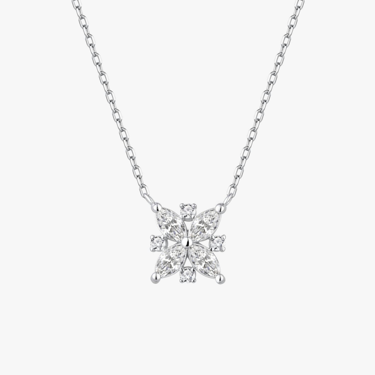 ELEGANCE CHOKER