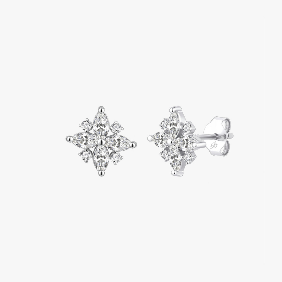 ELEGANCE EARRING