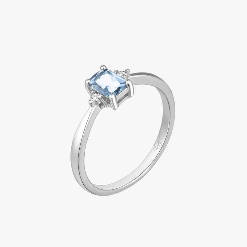 RECTANGLE AQUAMARINE RING