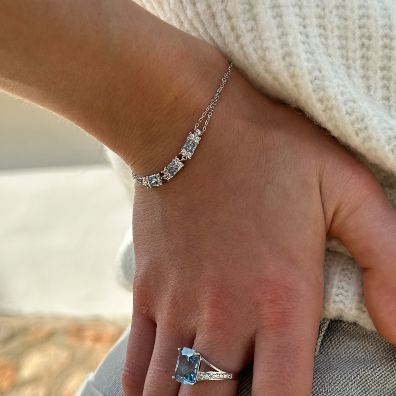 AQUAMARINE BAGUETTE BRACELET