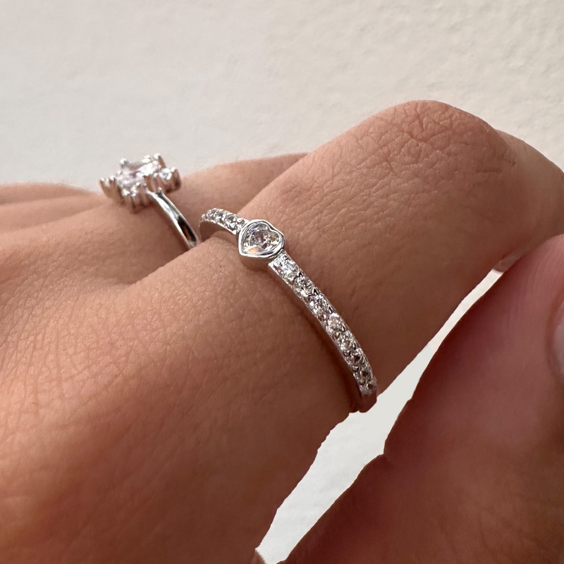 HEART STONE RING