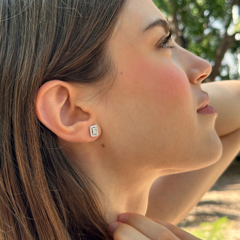 MULTI-STONE SQUARE EARRING