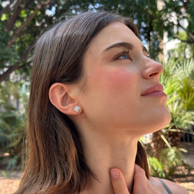 ELEGANCE EARRING
