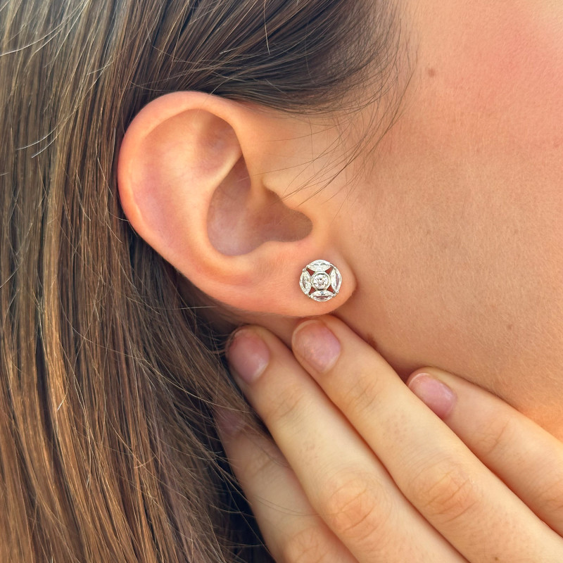 ELEGANCE EARRING