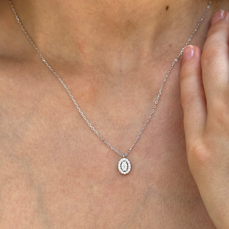 MULTI-STONE OVAL CHOKER