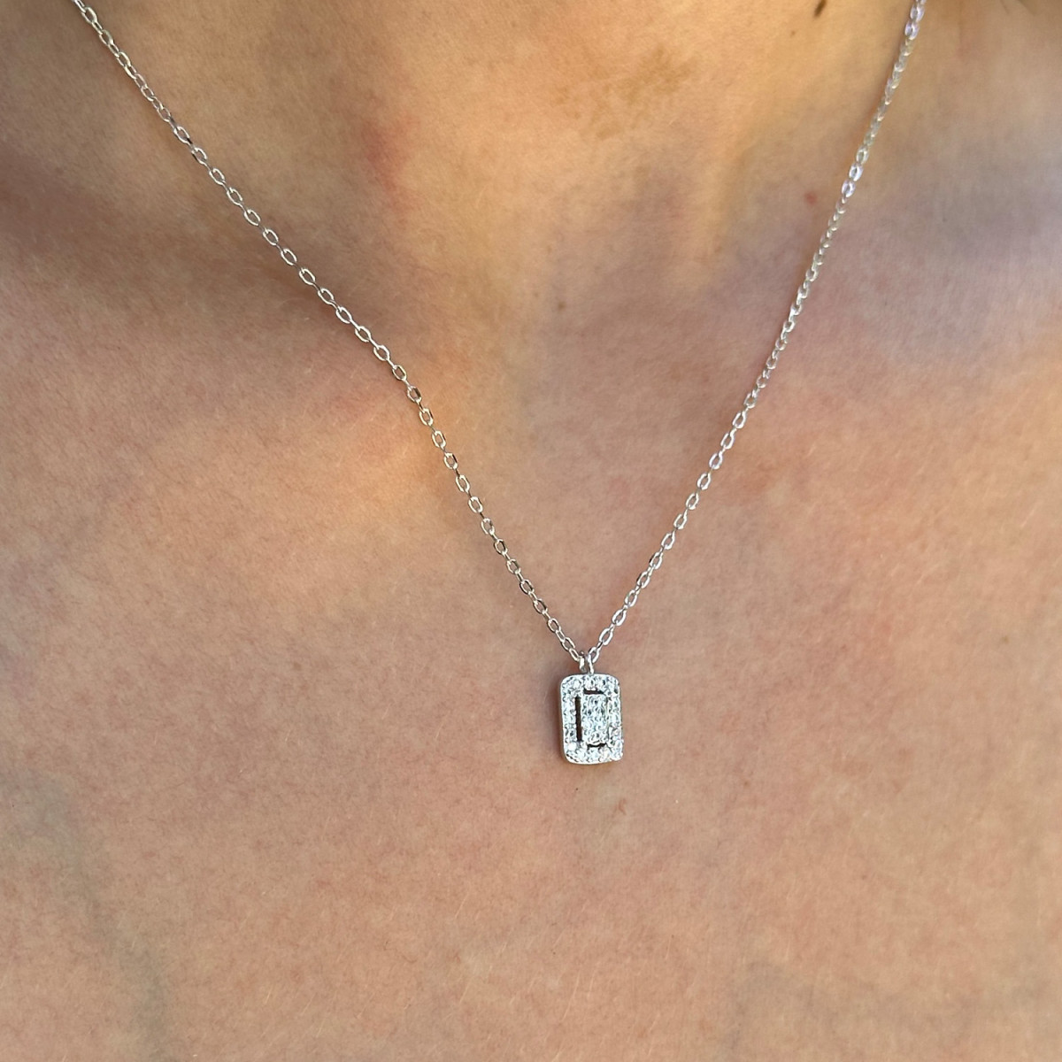 MULTI-STONE SQUARE CHOKER
