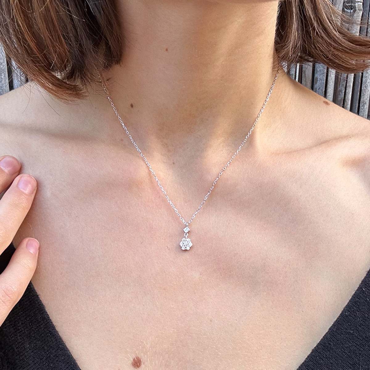 GARGANTILLA CIRCONITAS